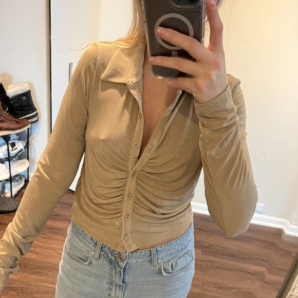 Glassons Ruched Button Front Long Sleeve - Picture 3 of 4